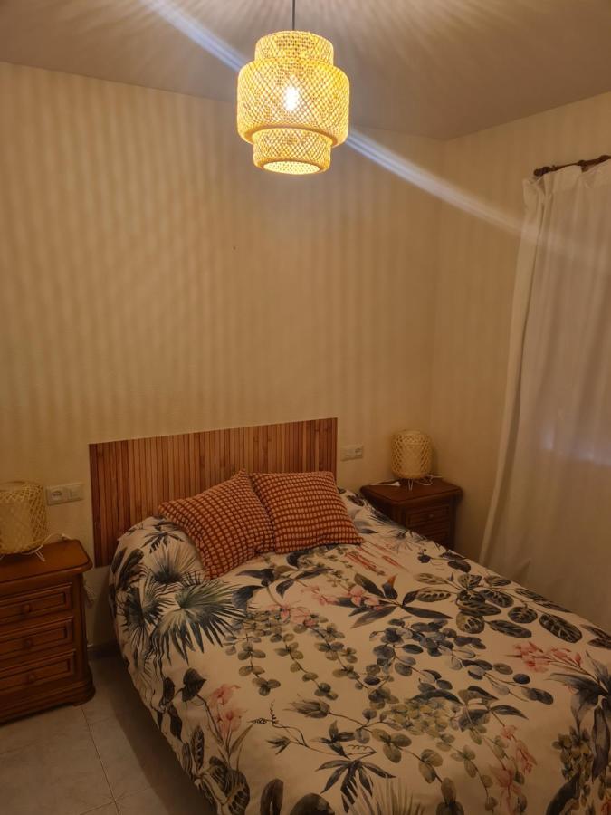 Apartamento En Mijas Con Terraza, Capacidad Para 5 Personas Con Piscina De Temporada Малага Екстериор снимка