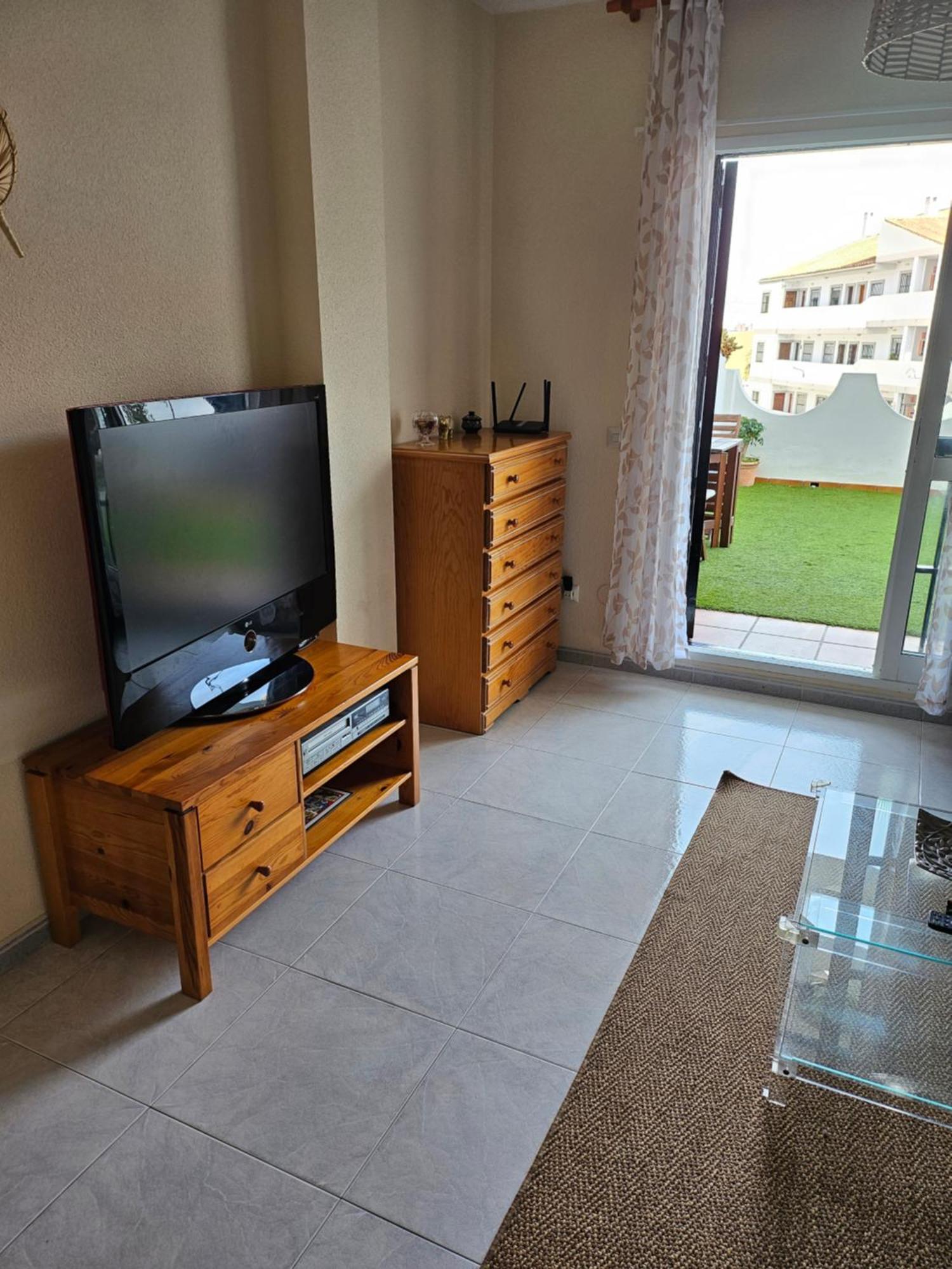 Apartamento En Mijas Con Terraza, Capacidad Para 5 Personas Con Piscina De Temporada Малага Екстериор снимка